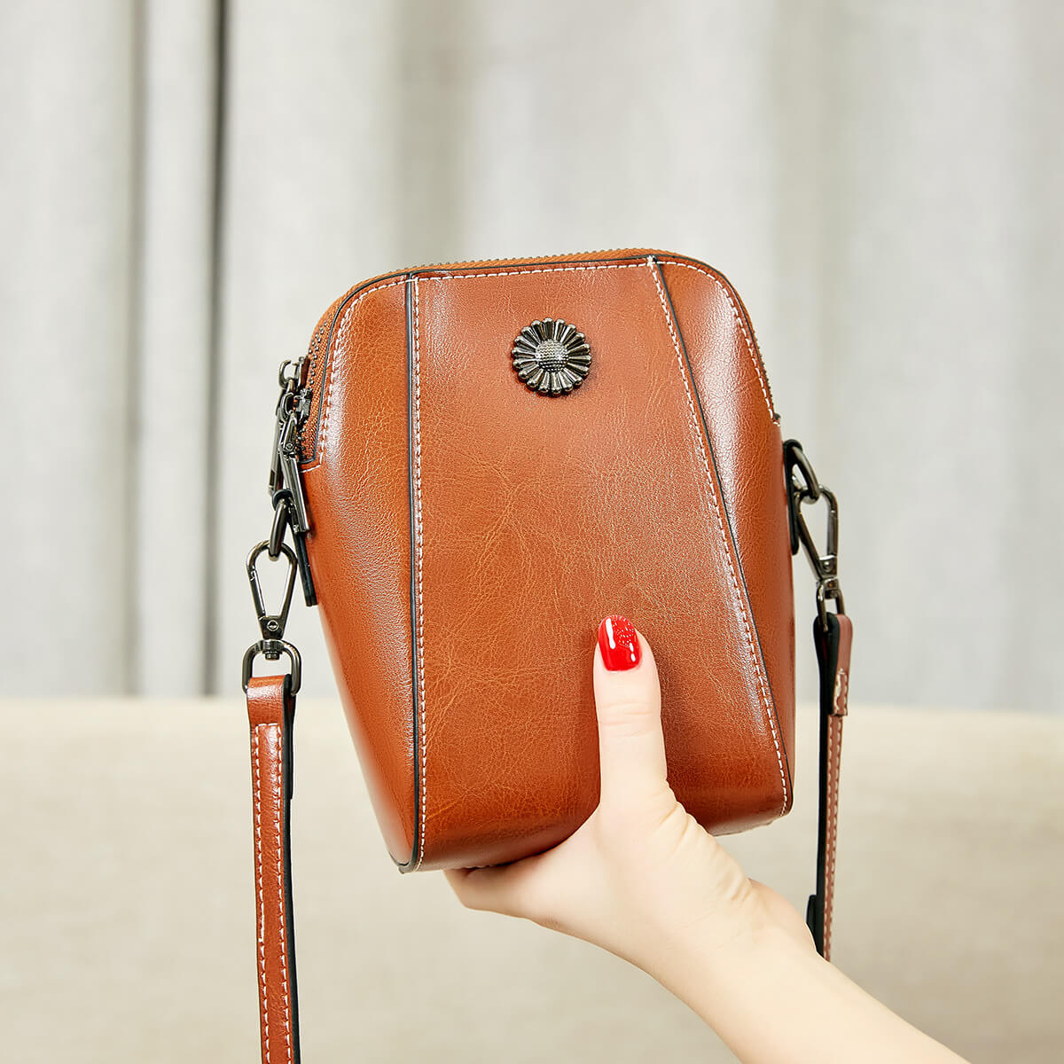 Daphne Leather Crossbody Bag